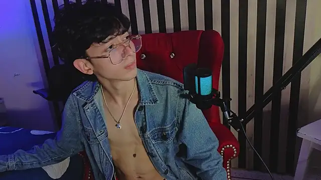 Онлайн чат XXX Twink_Sebas7