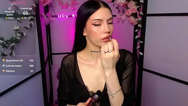 Kelly__Bunny Chat XXX live