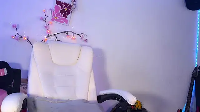 Lil_Belaa Chat XXX in diretta