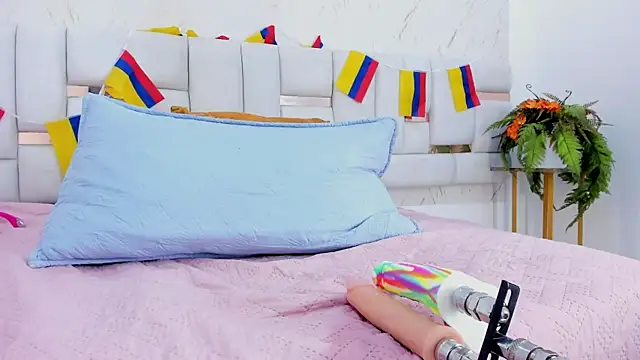 celeste_smmith_ Chat XXX live