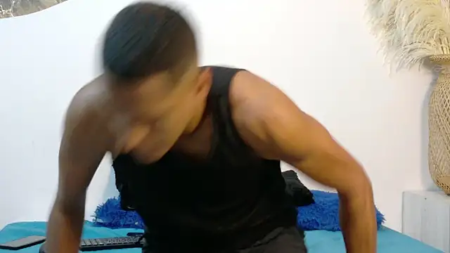 lucas837481's Live XXX Chat