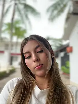 Chatroom XXX en direct de Valeria-escobar