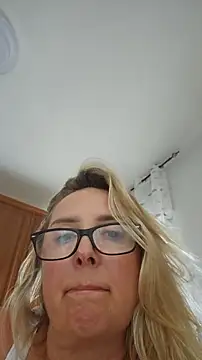 Онлайн чат XXX MariaRichi_