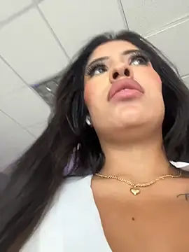 MystiqueXXX – Naživo XXX chat