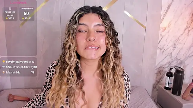 Czat XXX na żywo – ChloeBelle_