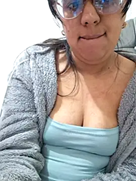 ZaidaWet Adlı Modelin Canlı XXX Sohbeti