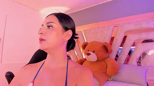 _NatachaDiaz_のライブXXXチャット