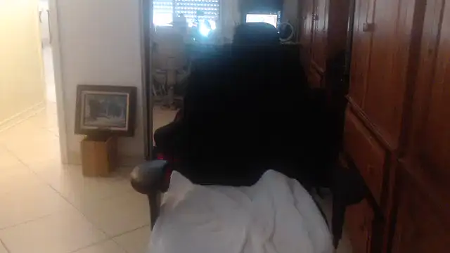 צ'אט XXX בשידור חי של joeydee1