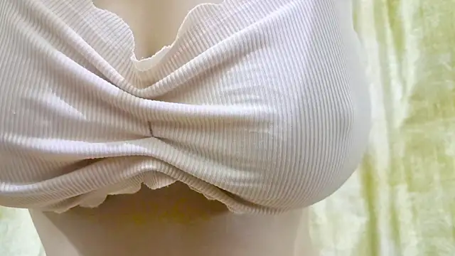 PARIYA_01's Live XXX Chat