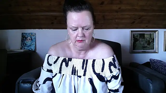 TiffanyMaturen Live XXX chat