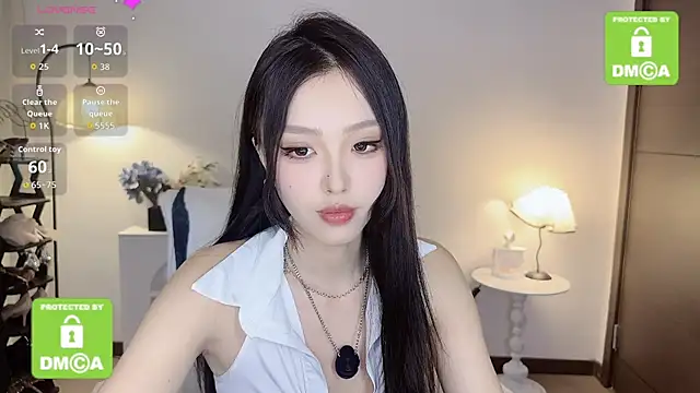 IAIA_iris 即時 XXX 聊天