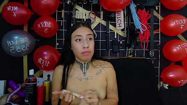 XXX chat uživo modela islan_blue