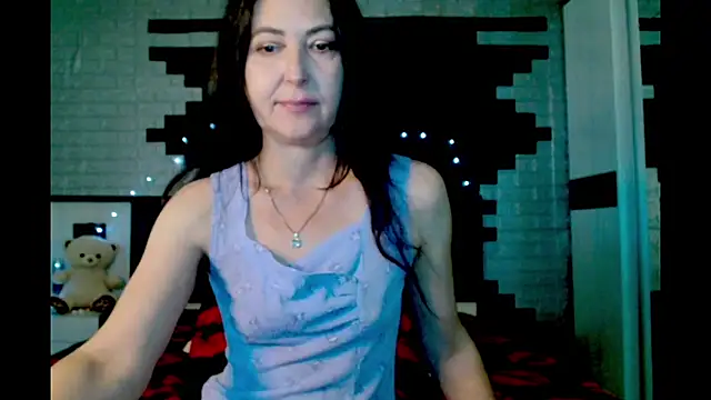 XXX chat uživo modela Ada_Vera