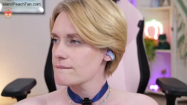 Czat XXX na żywo – Island_Peach
