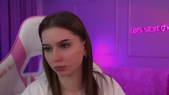 XXX chat uživo modela DianaVert