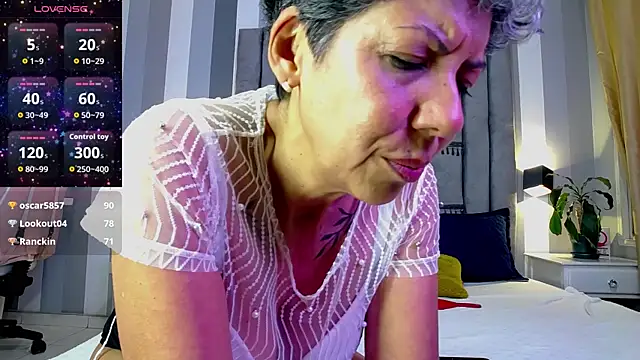 Czat XXX na żywo – Julianewell
