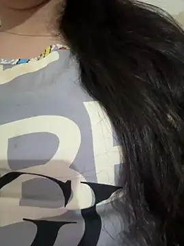 Lina-lolo Adlı Modelin Web Kamerası Şovu