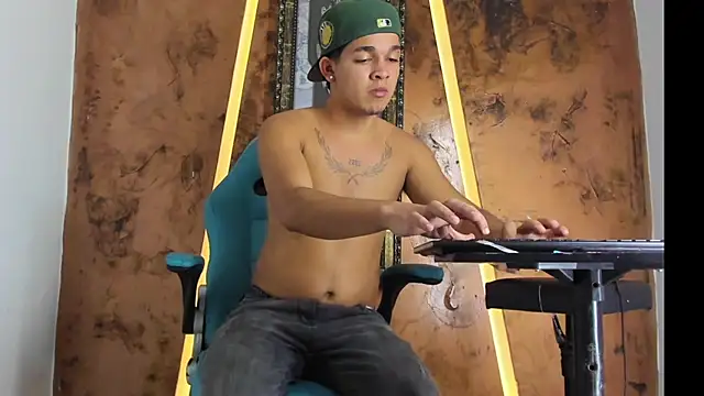 XXX chat uživo modela Litle_Jhos