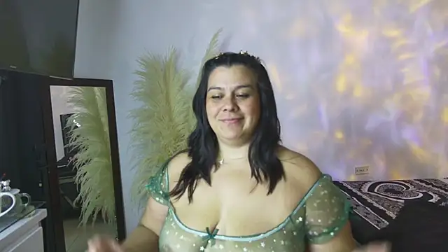 Martina_Foxy01 Adlı Modelin Canlı XXX Sohbeti