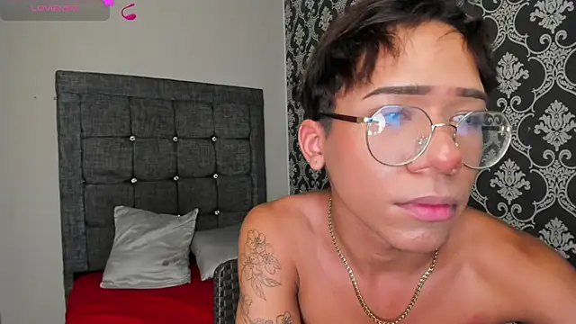 Brown_Skin19 XXX чат на живо
