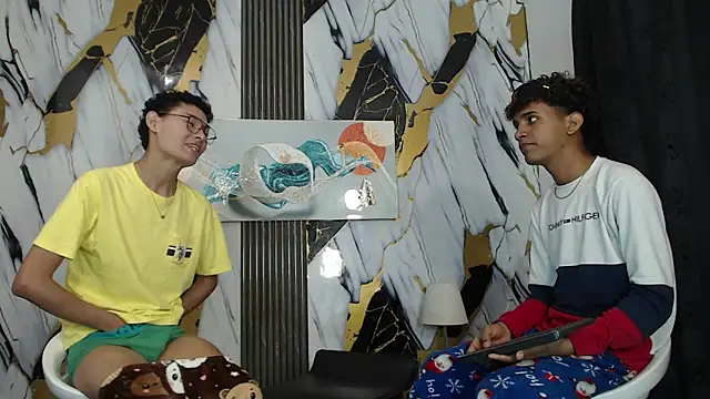 แชท XXX สดของ VERY_HOT_GUYS