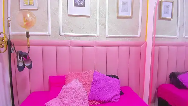 velvet_girll: απευθείας συνομιλία ΧΧΧ