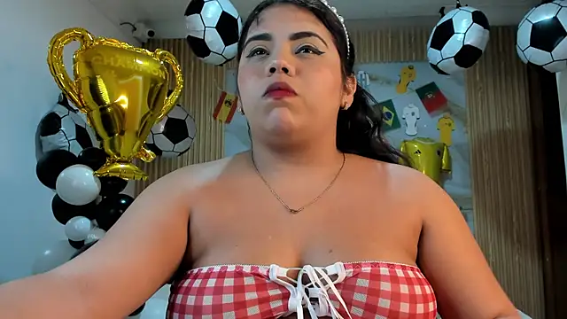 samy_19_ Adlı Modelin Canlı XXX Sohbeti