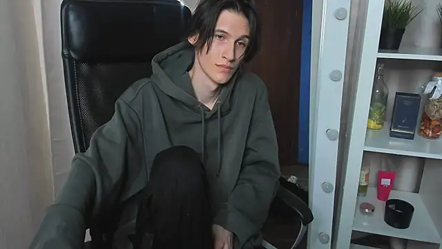 Онлайн чат XXX John__Strong