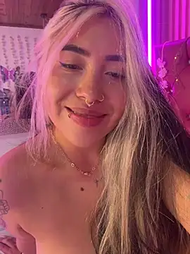 ManuelaVeeleez Chat XXX live