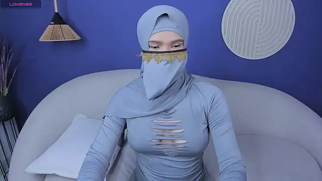 Czat XXX na żywo – Slaazy_VI