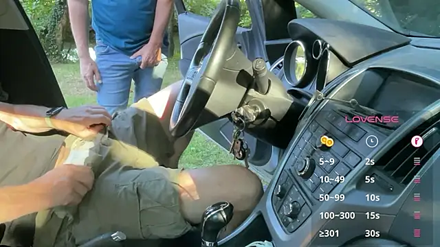 Cruising_Land Chat XXX live
