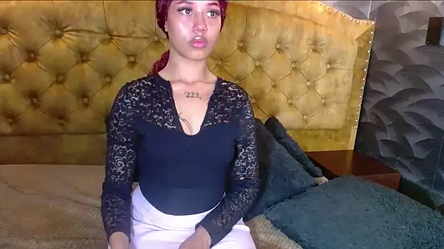 SachaBratz's Live XXX Chat