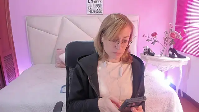 SammySanders XXX чат на живо