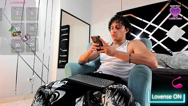 JayTaylorr Live XXX-Chat