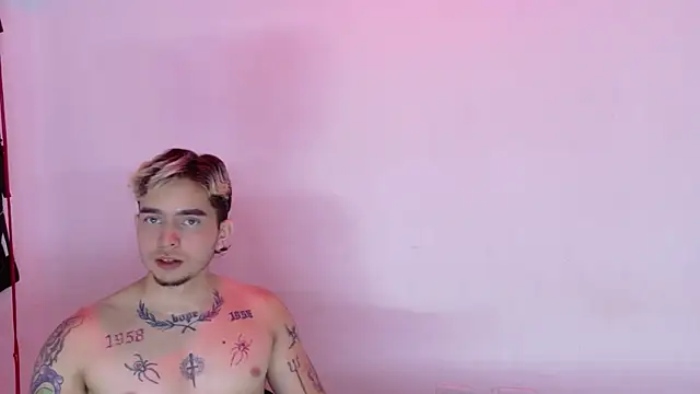 Онлайн чат XXX AliceandMax