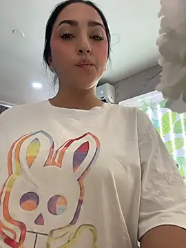 LIAH_IZUMIのライブXXXチャット