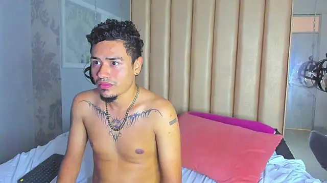 KonyBell Chat XXX live
