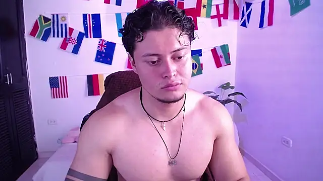 fucking_bear_'s Webcam Show