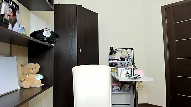 OhMyAlice élő XXX-chatje