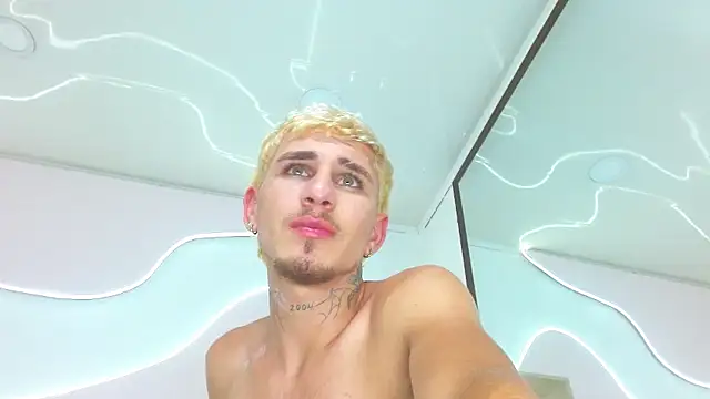 DanntheStiff 라이브 XXX 채팅