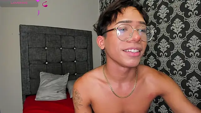 Brown_Skin19 Live XXX-Chat