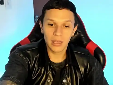 Masterdave7 Chat XXX live