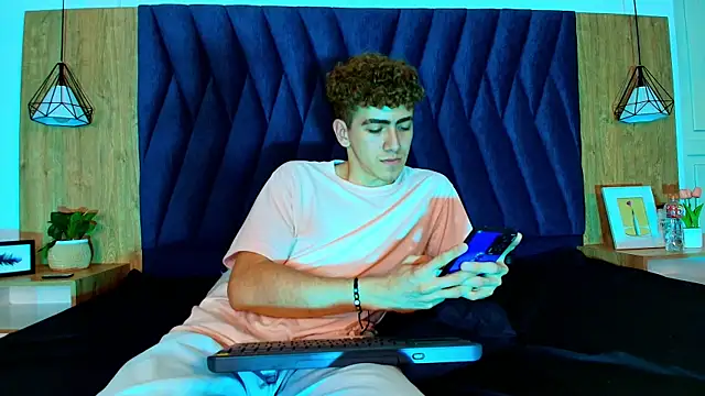 Tyler_Mcreyn Live XXX chat