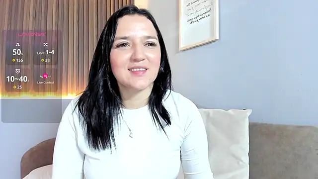 _EmilyJireh_ Live XXX Chat