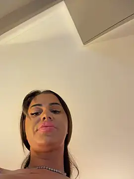 KirstieVegas' Live XXX Chat