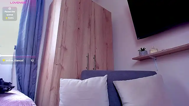 צ'אט XXX בשידור חי של sofiaVelez01