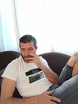 Alexdaniel89 লাইভ XXX চ্যাট