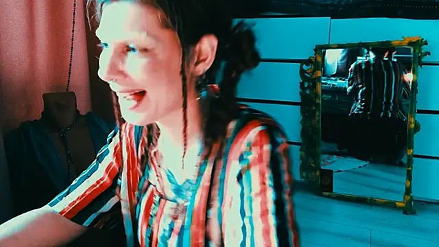 VivienDarkbloom Chat XXX in diretta