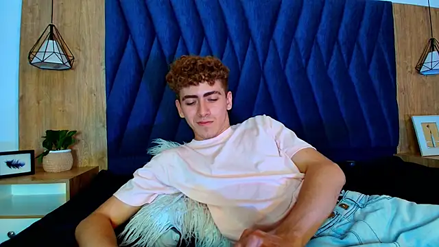 Tyler_Mcrey Webcam-Show