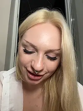 DayaFoxy's Live XXX Chat